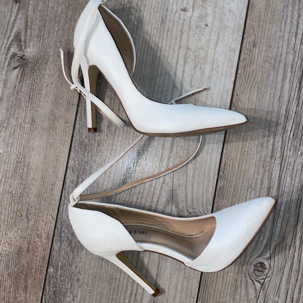 JUST FAB Size 7 Stilettos Faux Snakeskin